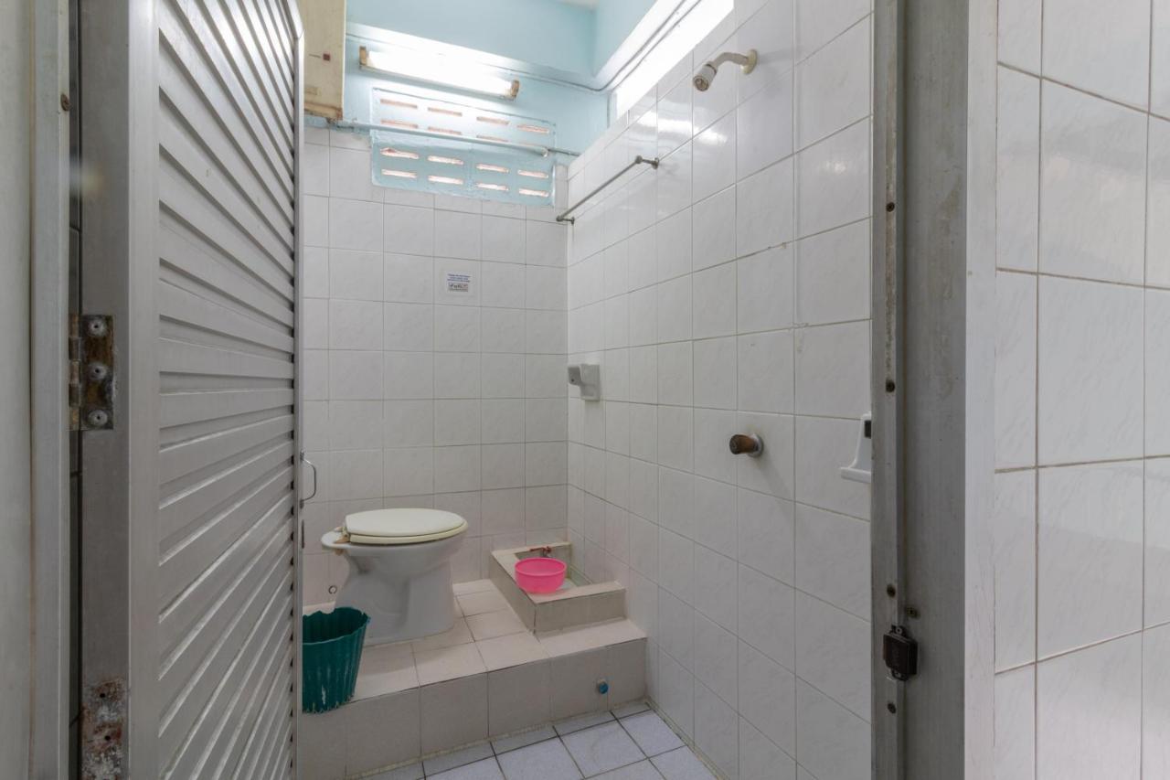 7 Holder Guesthouse Bangkok Ngoại thất bức ảnh