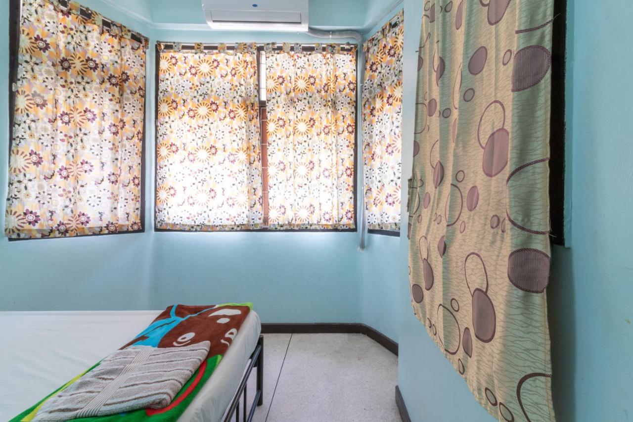 7 Holder Guesthouse Bangkok Ngoại thất bức ảnh